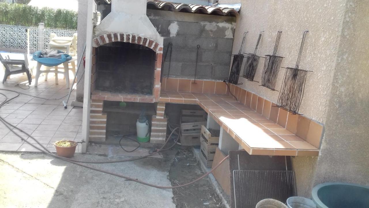 Studio Agreable Et Tres Lumineux Salles-dʼAude Exterior foto